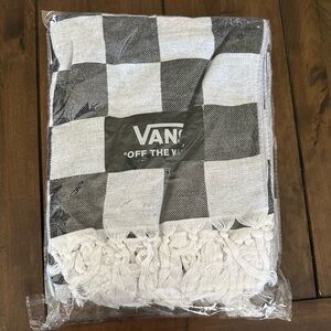 Vans Family Checkerboard Off The Wall Premium Cotton Throw Blanket Black White